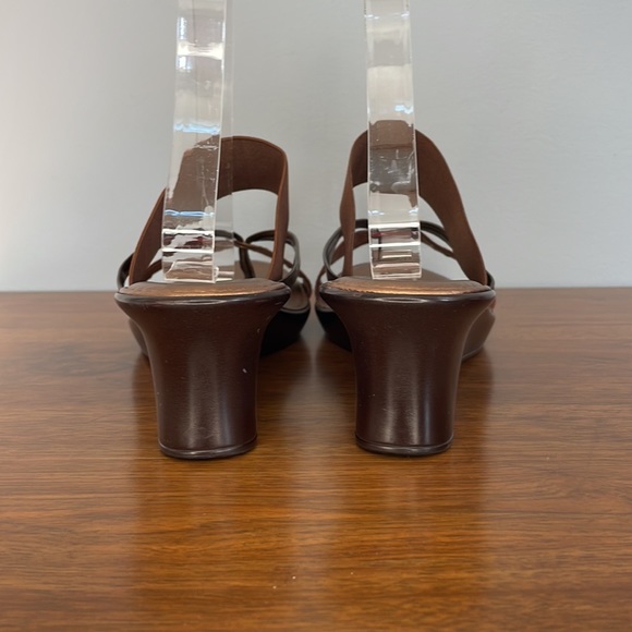 ITALIAN SHOEMAKERS ELASTIC WEDGE SANDALS - Picture 6 of 14